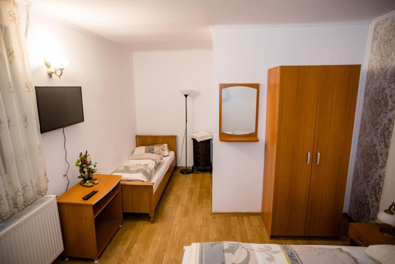 Hotel Marion Poiana Dumbraveni  외부 사진